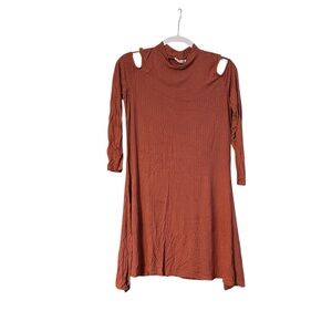 Cold Shoulder Ribbed Dress